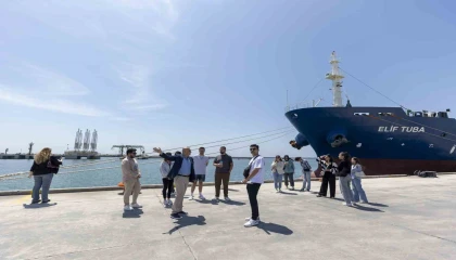 Mersin Kariyer Merkezi, öğrencilere ışık olmaya devam ediyor