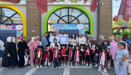 Onikişubat Belediyesinin gündüz bakımevinde ilk mezuniyet heyecanı