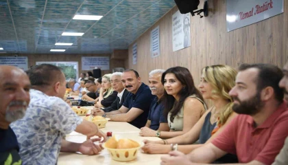 Oruç açma yemeği Başkan Kotandan