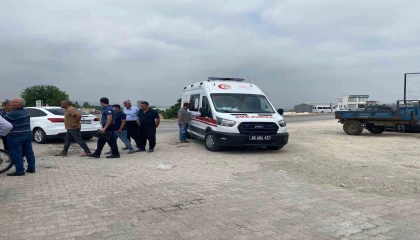 Osmaniyede araçla çarpışan motosikletteki 2 kişi yaralandı