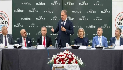 Seçer: Mersin, gerçekten Mersin halkıyla yönetiliyor