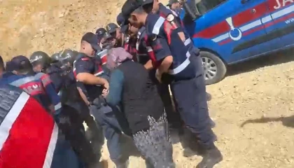 Su tartışmalarında köylü direnince DSİ çalışmalara ara verdi