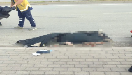 Tırla çarpışan motosikletin sürücüsü hayatını kaybetti