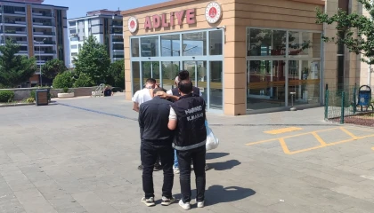 Uyuşturucu taciri 3 şüpheli tutuklandı