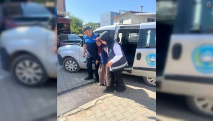 Yürümekte güçlük çeken kadına Başkan Yumuşaktan takdir toplayan merhamet