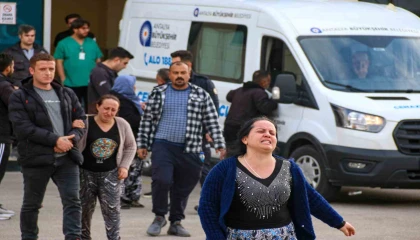 3 çocuğunun annesini 17 bıçak darbesiyle öldüren sanığa ağırlaştırılmış ömür boyu hapis