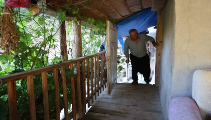 45 yıllık hayali protez bacağa kavuştu: Gözüm yüzde 5 görüyor ama artık ayağım var