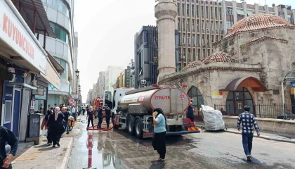 Adanada kuyumcudaki yangın paniğe neden oldu