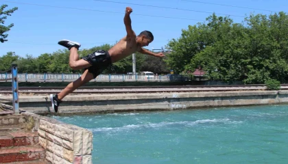 Adanada tehlikeli serinlik: Gençler ve çocuklar ölümle burun buruna