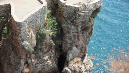 Antalya falezlerinde bazı bölgelerin koruma statüsü değiştirildi