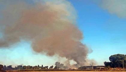 Antalyada 3 farklı noktada çıkan yangın, 2 saatte kontrol altına alındı