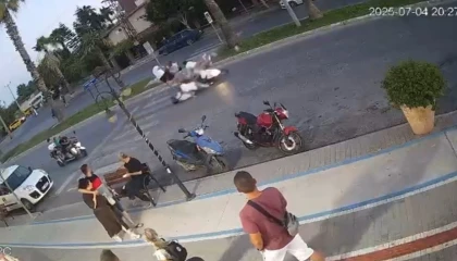 Antalyada turistlerin ayağını yerden kesen kaza