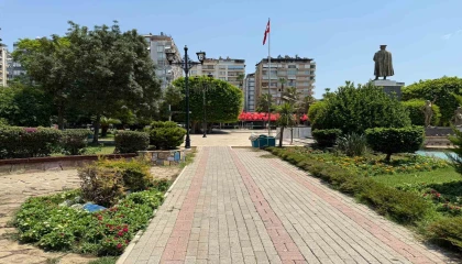 Aşırı sıcaklar kentin boşalmasına neden oldu