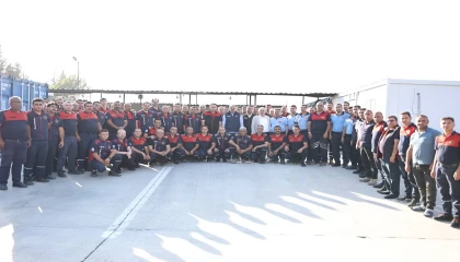 Başkan Öntürk, alevlere karşı saatlerce mücadele eden ateş savaşçılarını unutmadı