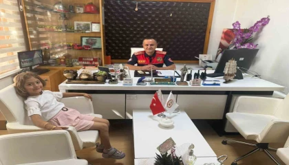 Burdurda 5 yaşındaki Aslının dikkati felaketi önledi: 3 ev kül olurken daha büyük bir yangın engellendi