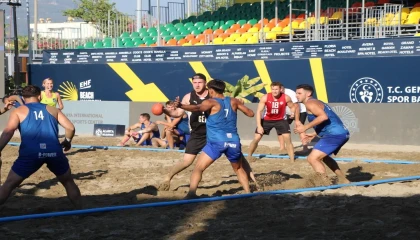 EHF Avrupa Plaj Hentbolu Şampiyonasında final heyecanı yaklaşıyor