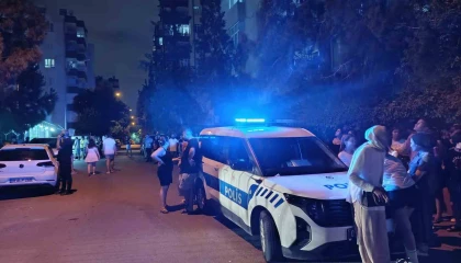 İnfaz koruma memuru, karısını ve kızını öldürüp intihar etti