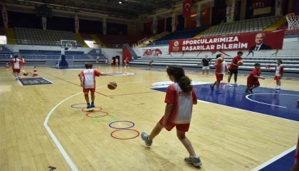 Kepezde çocuklar sporla gelişiyor
