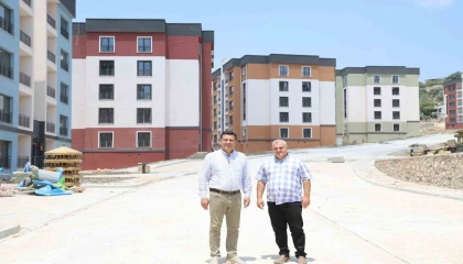 Kozanda TOKİ tarafından inşa edilen deprem ve sosyal konutlarında sona gelindi