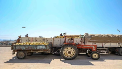Manavgatın yeni toptancı hali hizmete hazır