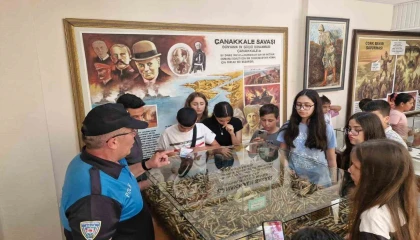 Mersin polisinden eğlence ve eğitim dolu gezi