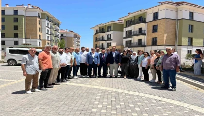 Mersinde TOKİdeki hak sahipleri evlerine kavuştu