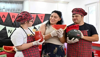 Muratpaşada özel gereksinimli bireyler mutfak atölyesinde buluştu