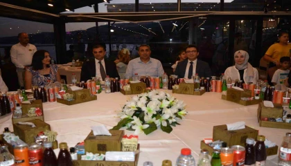 Silifkede tayini çıkan hakim ve savcılar için veda etkinliği düzenledi