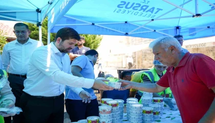 Tarsus Belediyesinden Muharrem Ayına özel aşure ikramı