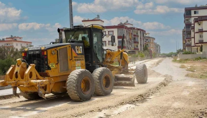 Tarsusta Bağlar Mahallesinde yol çalışmaları başladı
