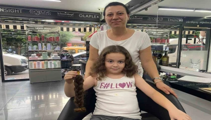 8 yaşındaki Aselden Saçım Saçın Olsun projesine destek