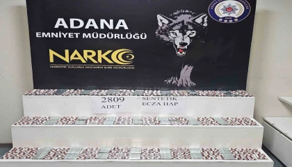 Adanada 16 yaşındaki şüpheli 2 bin 809 adet uyuşturucu hapla yakalandı