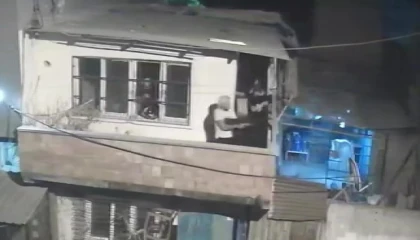 Adanada balkondan balkona silahlı çatışma: 4 gözaltı