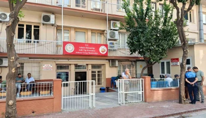 Adanada sokak ortasında silahlı saldırı: 1 ölü