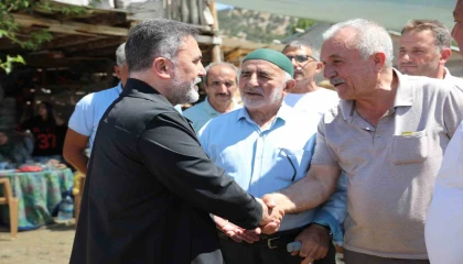 AK Parti Adana İl Başkanı Dağlı, Tufanbeylide vatandaşları dinledi