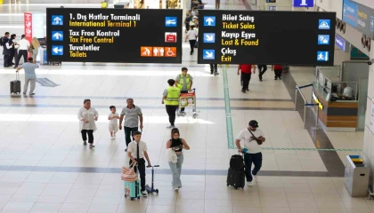 Antalya turizmde rekor tazeledi