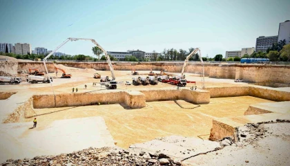 Antalyada 900 yataklı modern sağlık kompleksi için ilk beton döküldü