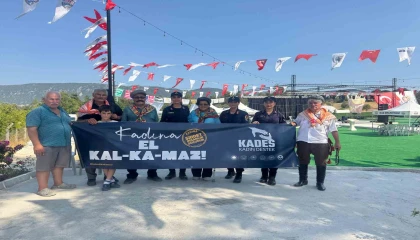 Antalyada KADES ve Kadına El Kalkamaz etkinliğiyle bin vatandaşa bilgilendirme yapıldı