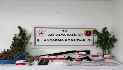 Antalyada uyuşturucu operasyonu