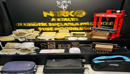 Antalyada zehir tacirlerine büyük darbe