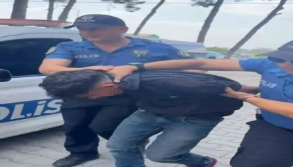 Araçların camını silerken korkuya neden olmuştu: Yakalanan zanlının 75 suç kaydı çıktı