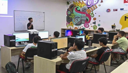 ASSİMde robotik kodlama dersi ile teknolojiye ilk dokunuş