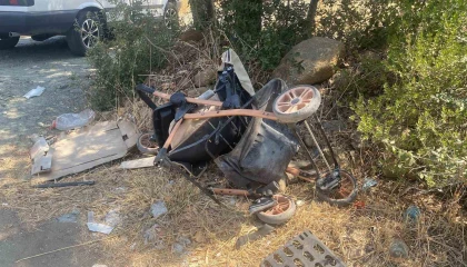 Düğün dönüşü alkollü sürücünün çarptığı bebek arabasında can veren Miran battaniyesiyle defnedildi