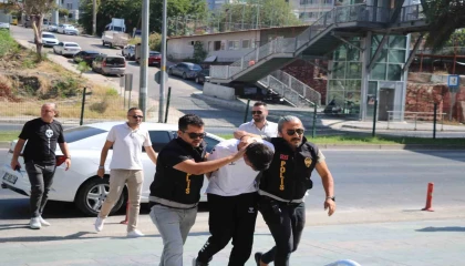 Emlakçıyı arayıp kiraladığı evde cinayet işlediğini söyleyen zanlı Gümüşhanede yakalandı