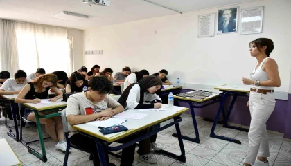 Gençleri ücretsiz üniversiteye hazırlayan MURGEMde kayıtlar başladı