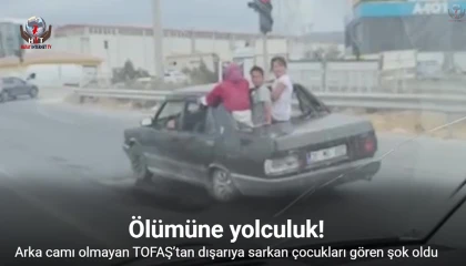 Hatay'da tehlikeli yolculuk: Çocuklar TOFAŞ'tan dışarı sarktı