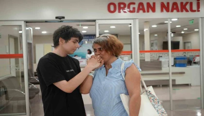 İngiliz turist çocuğun bağışlanan organı 15 yaşındaki Türk çocuğa hayat oldu