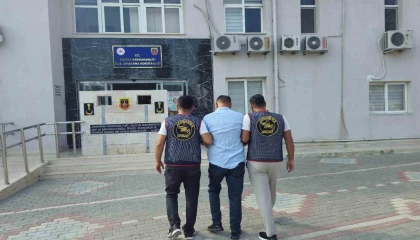 İnterpol tarafından kırmızı bülten ile aranan şahıs Mersinde yakalandı