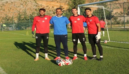Isparta 32 Sporun kalecileri yeni sezona hazır