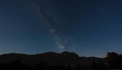 Isparta Melikler Yaylasında Perseid yağmuru Gökyüzü Şölenine dönüştü